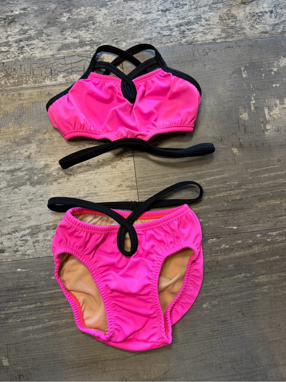 Girls 2nd Skin 2 piece dance set.